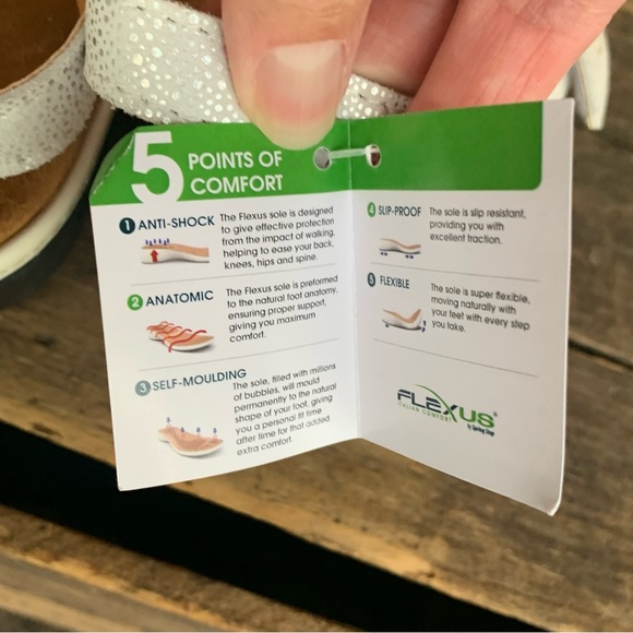 Flexus by Spring Step Tuvan Wedge Sandal - Picture 7 of 10